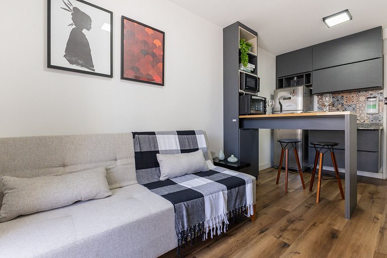 Apê Confortável 1 dorm. República | Vaga e Piscina