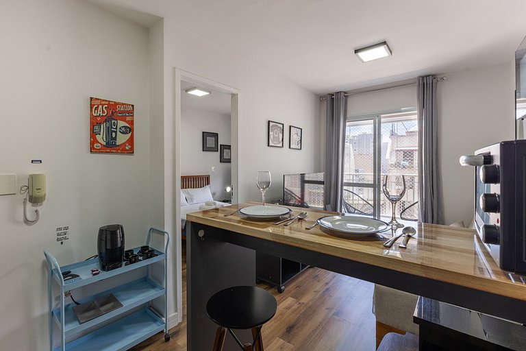 Apê Confortável 1 dorm. República | Vaga e Piscina