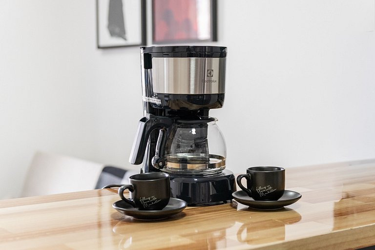 Apê Confortável 1 dorm. República | Vaga e Piscina