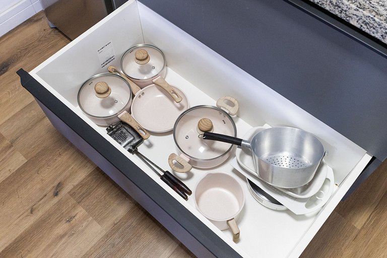 Apê Confortável 1 dorm. República | Vaga e Piscina