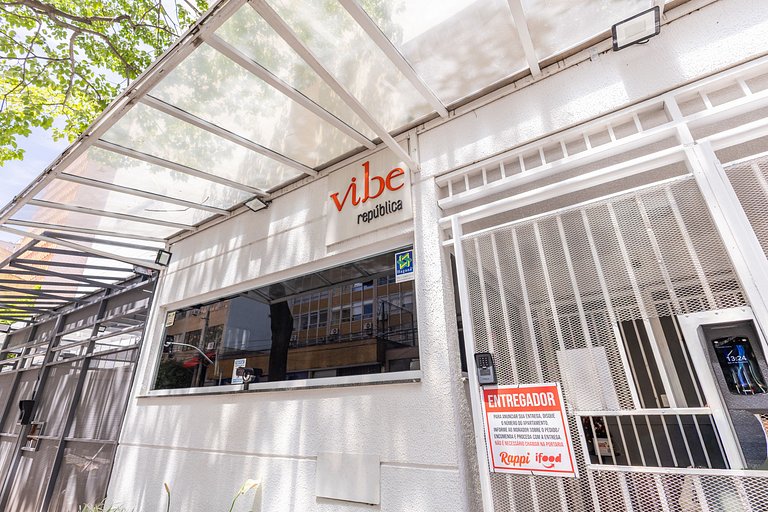 Apê Confortável 1 dorm. República | Vaga e Piscina