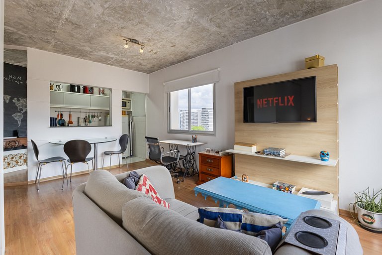 Belo Apê Vila Nova Conceição c/ Piscina, Vaga e AC