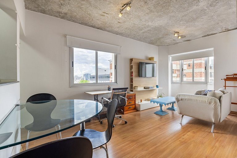 Belo Apê Vila Nova Conceição c/ Piscina, Vaga e AC