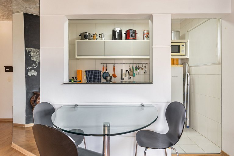 Belo Apê Vila Nova Conceição c/ Piscina, Vaga e AC