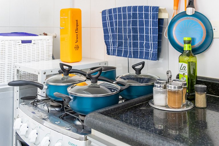 Belo Apê Vila Nova Conceição c/ Piscina, Vaga e AC