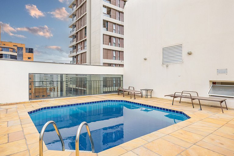 Belo Apê Vila Nova Conceição c/ Piscina, Vaga e AC