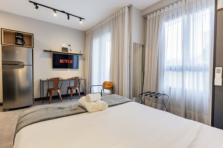 Studio Charmoso na Vila Madalena a 500m do metrô