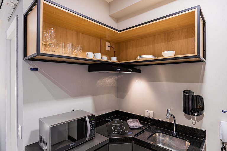 Studio Charmoso na Vila Madalena a 500m do metrô