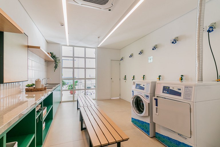 Studio moderno na Liberdade | AC + Piscina