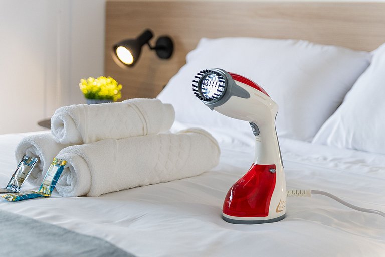 Studio moderno na Liberdade | AC + Piscina