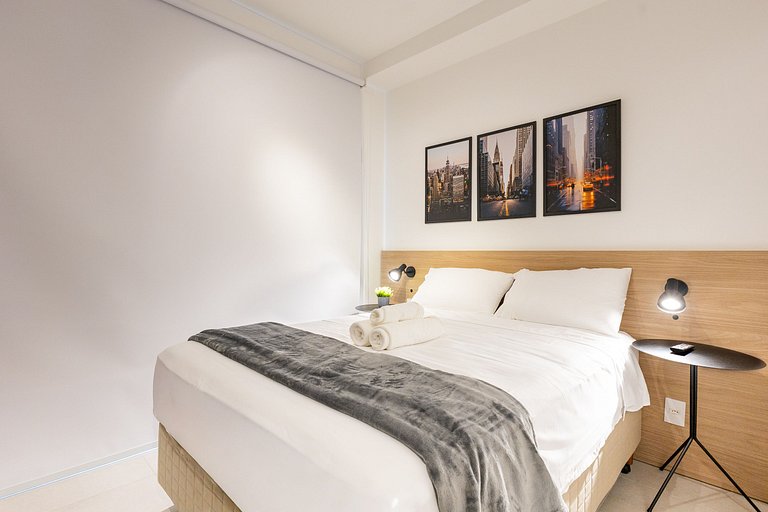 Studio moderno na Liberdade | AC + Piscina