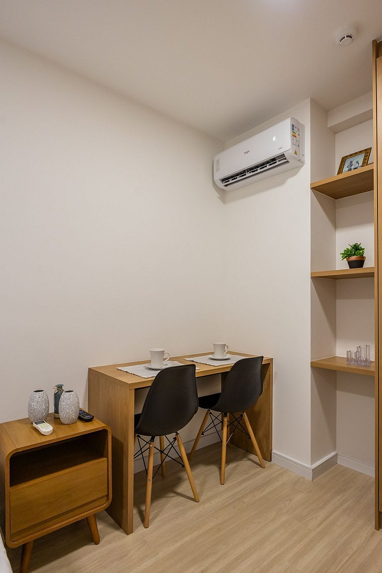 Apê completo em Moema próximo ao Ibirapuera