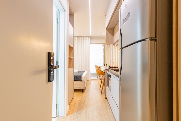 Studio novíssimo no coração de Pinheiros | Delfhy