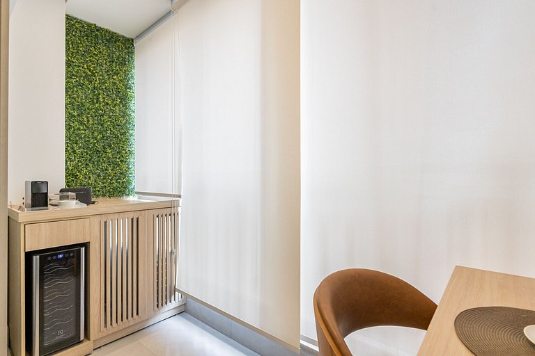 Studio novíssimo no coração de Pinheiros | Delfhy