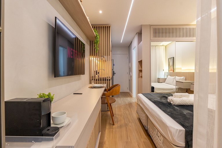 Studio novíssimo no coração de Pinheiros | Delfhy