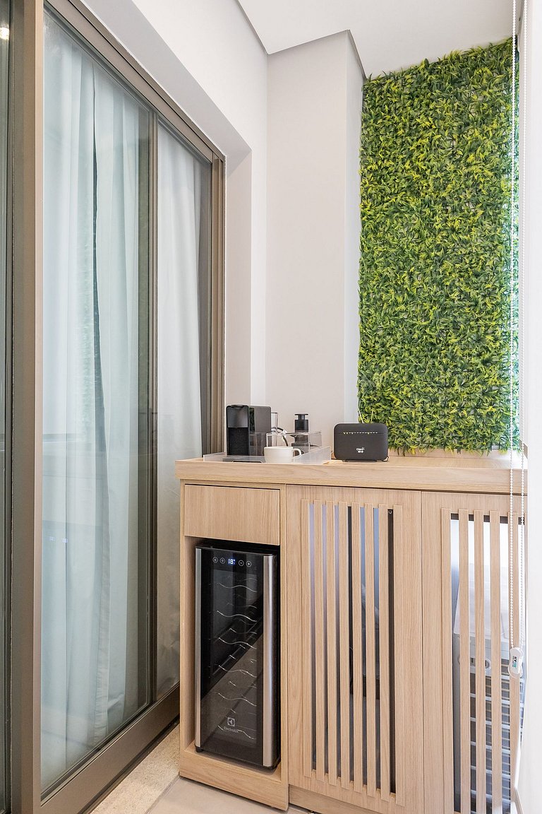 Studio novíssimo no coração de Pinheiros | Delfhy