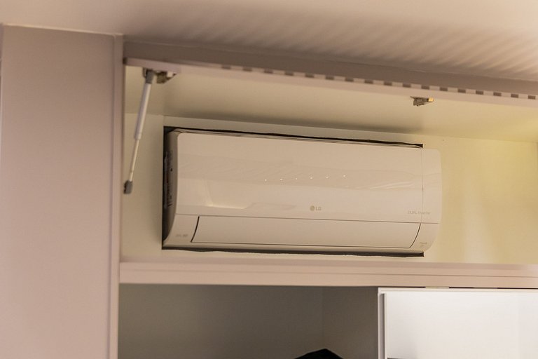 Studio novíssimo no coração de Pinheiros | Delfhy