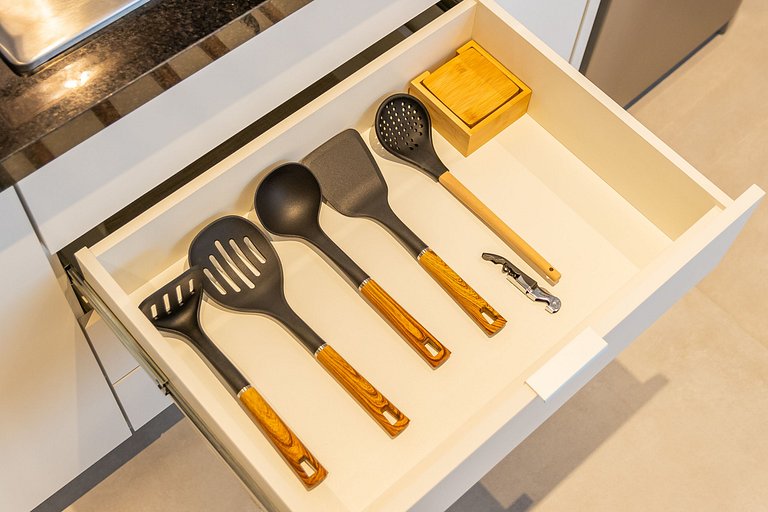 Sofisticado apê com 1 dormitório em Moema