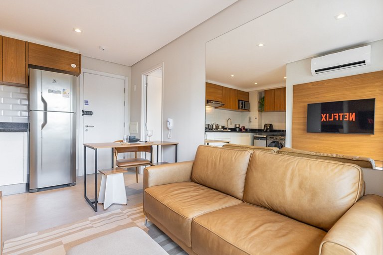 Sofisticado apê com 1 dormitório em Moema