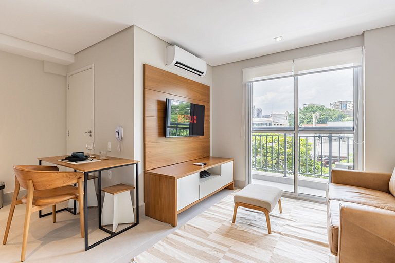 Apê Moderno com 1 quarto em Moema