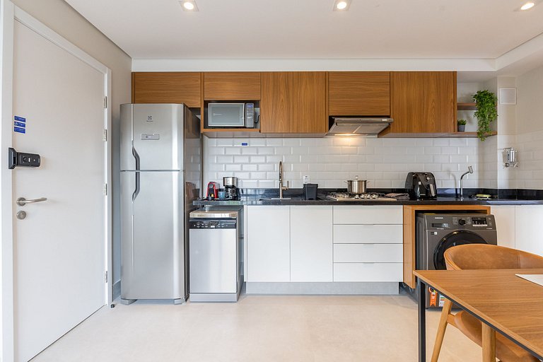 Apê Moderno com 1 quarto em Moema