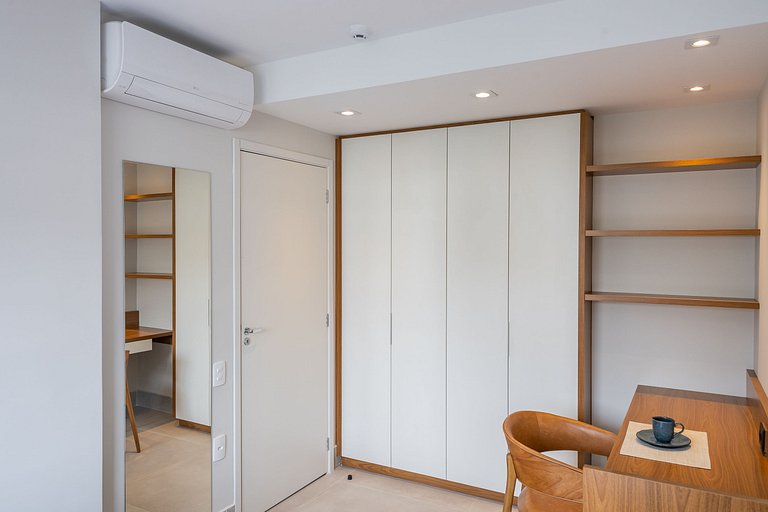Apê Moderno com 1 quarto em Moema