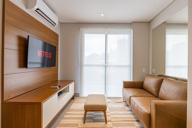 Apê Moderno com 1 quarto em Moema