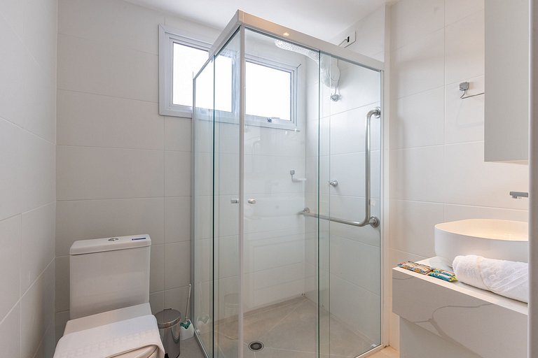 Apê Moderno com 1 quarto em Moema