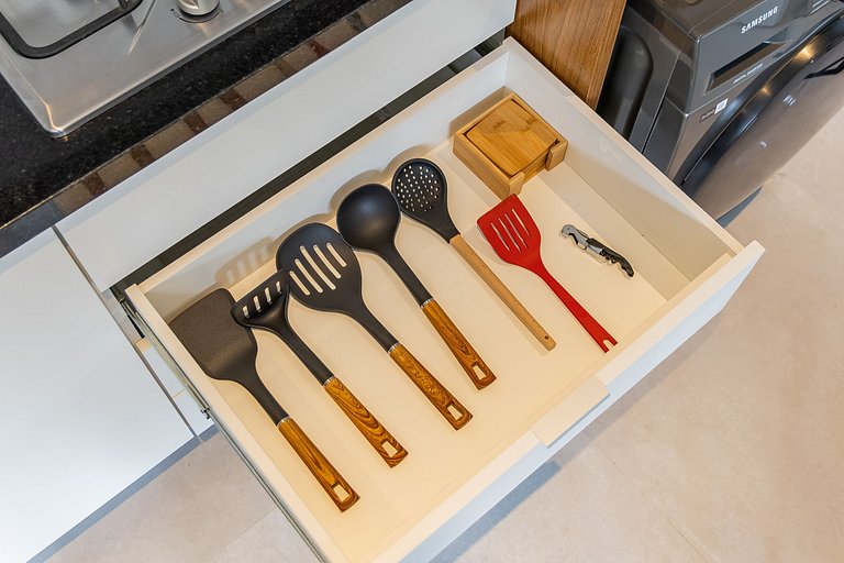 Apê Moderno com 1 quarto em Moema