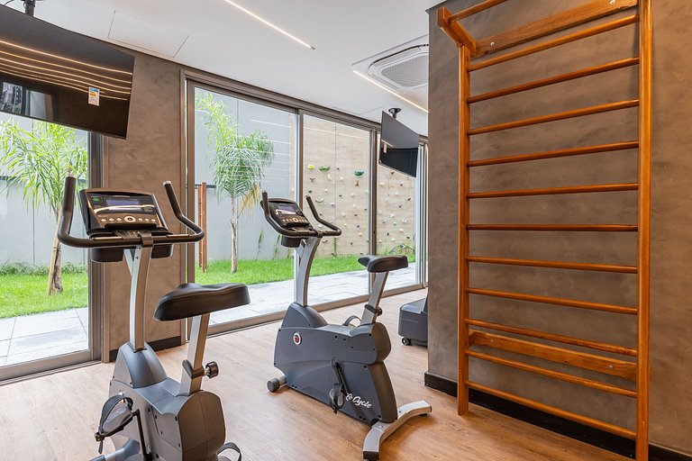 Studio Vila Madalena | Rooftop + Varanda + AC