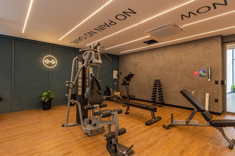 Studio Vila Madalena | Rooftop + Varanda + AC