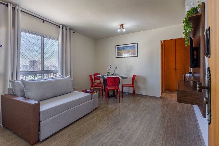 Apartamento espaçoso a 400m do Aeroporto Congonhas