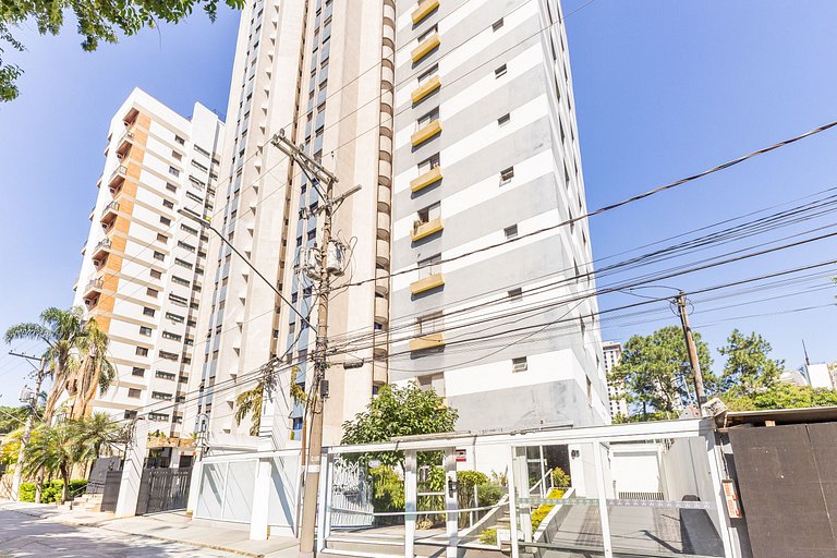 Apartamento espaçoso a 400m do Aeroporto Congonhas