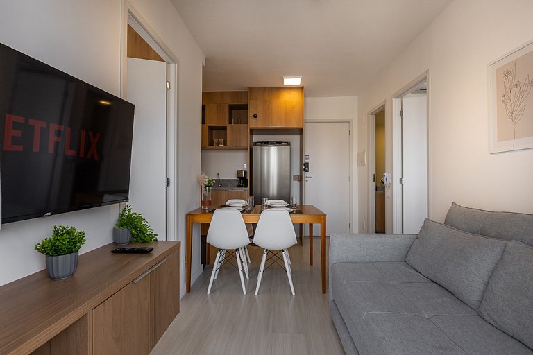 Moderno apartamento de 2 quartos em Moema