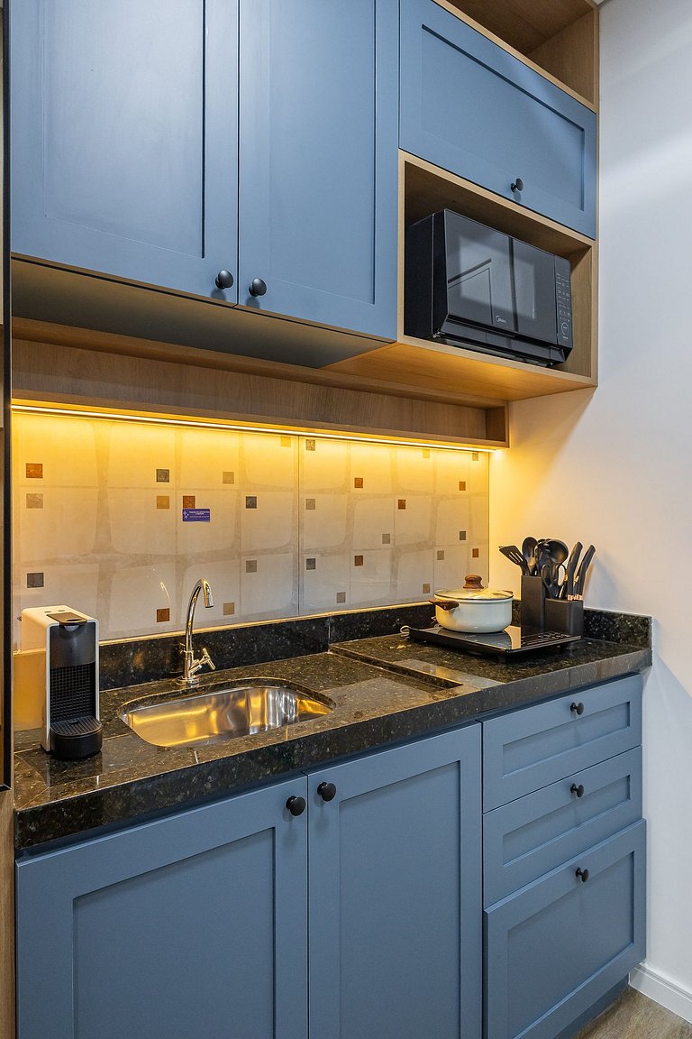 Belo Studio com AC com ótima localização Brooklin
