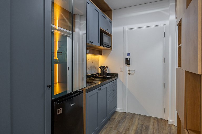 Belo Studio com AC com ótima localização Brooklin