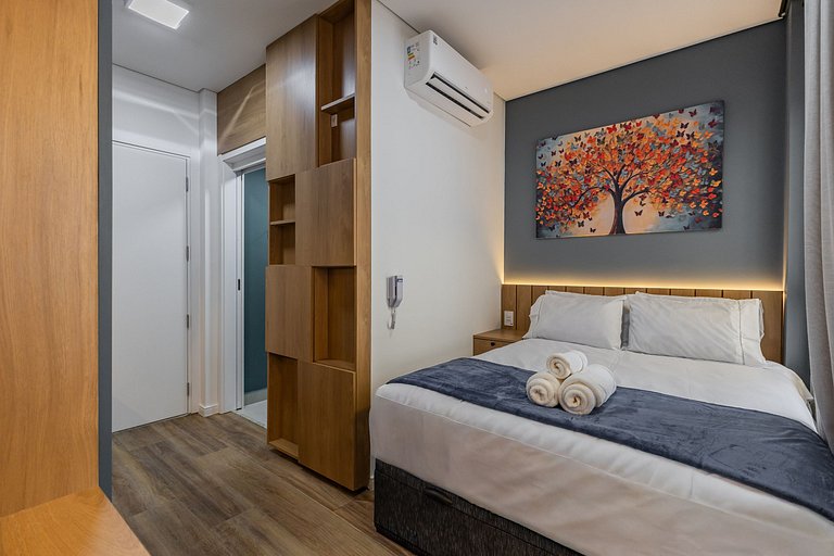 Belo Studio com AC com ótima localização Brooklin