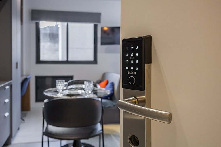 Studio moderno e confortável na Vila Olímpia