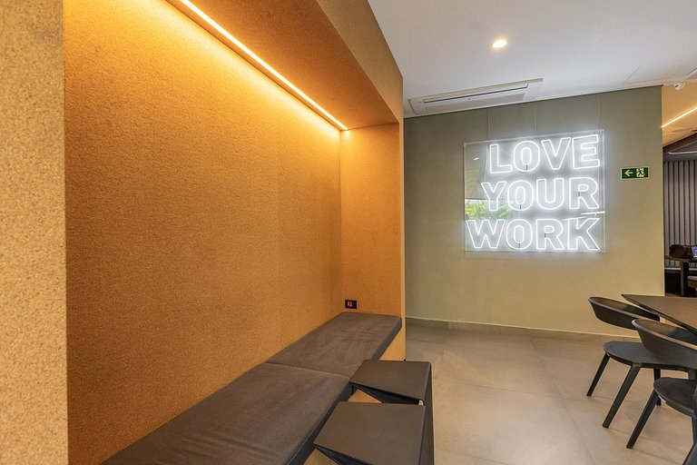 Studio com varanda na Pompeia próx. Allianz Park