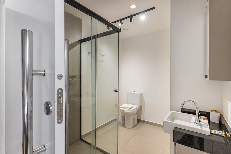 Elegante studio com varanda na Vila Clementino