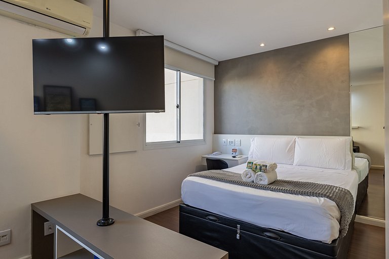 Flat moderno em hotel na Vila Olímpia com vaga