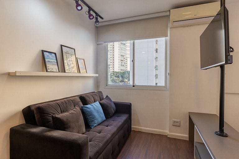 Flat moderno em hotel na Vila Olímpia com vaga