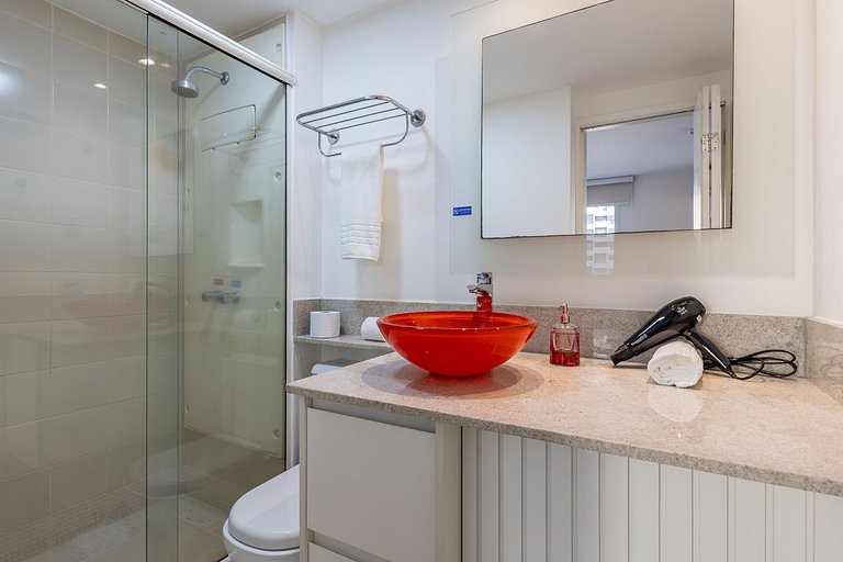 Flat moderno em hotel na Vila Olímpia com vaga