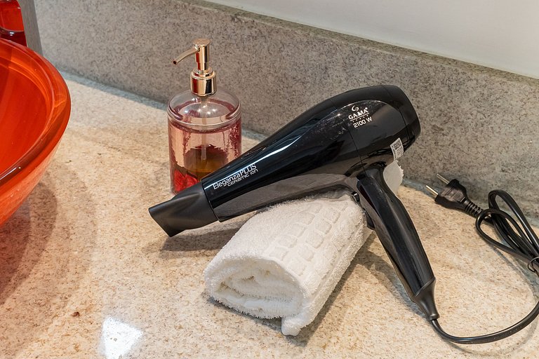 Flat moderno em hotel na Vila Olímpia com vaga