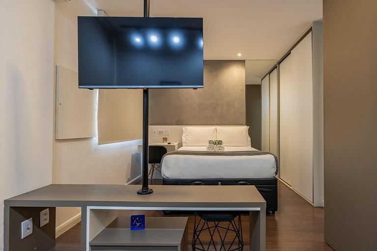 Flat moderno em hotel na Vila Olímpia com vaga