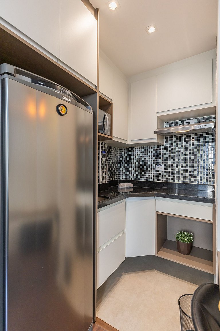 Flat moderno em hotel na Vila Olímpia com vaga