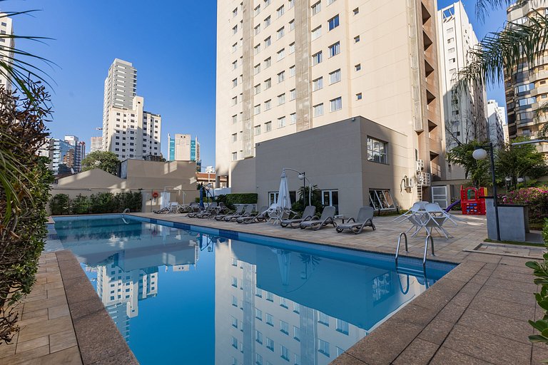 Flat moderno em hotel na Vila Olímpia com vaga