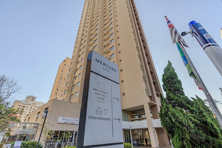 Flat moderno em hotel na Vila Olímpia com vaga
