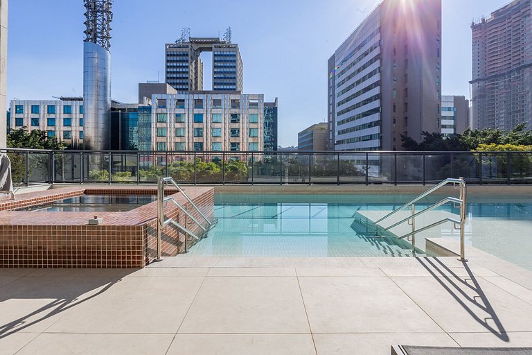 Belíssimo Studio no Brooklin | Piscina c/ vista