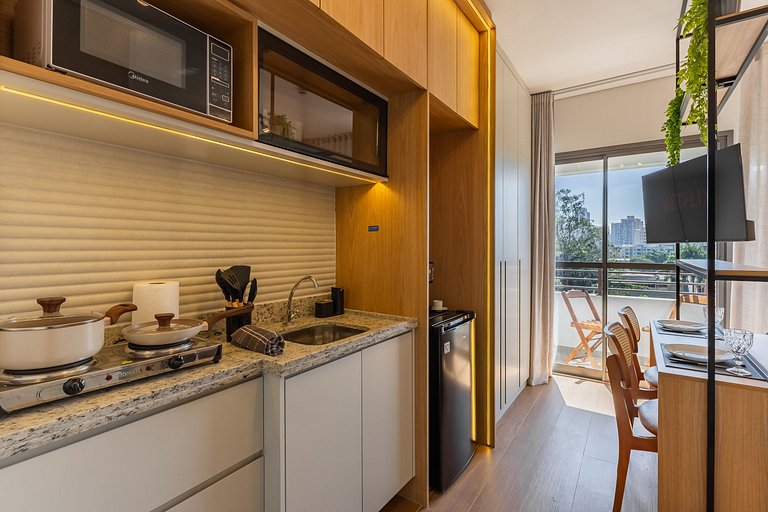 Estiloso Studio no Brooklin | Varanda com vista